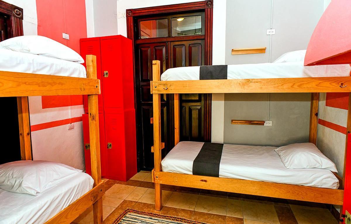 Hostal La 59 Mérida Zewnętrze zdjęcie