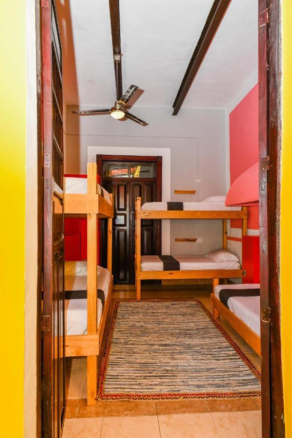 Hostal La 59 Mérida Zewnętrze zdjęcie